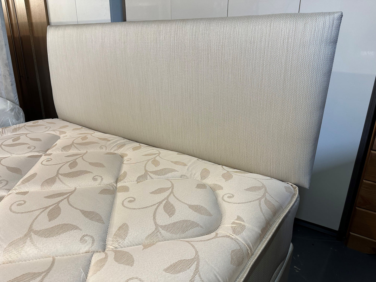 Reo Mattress