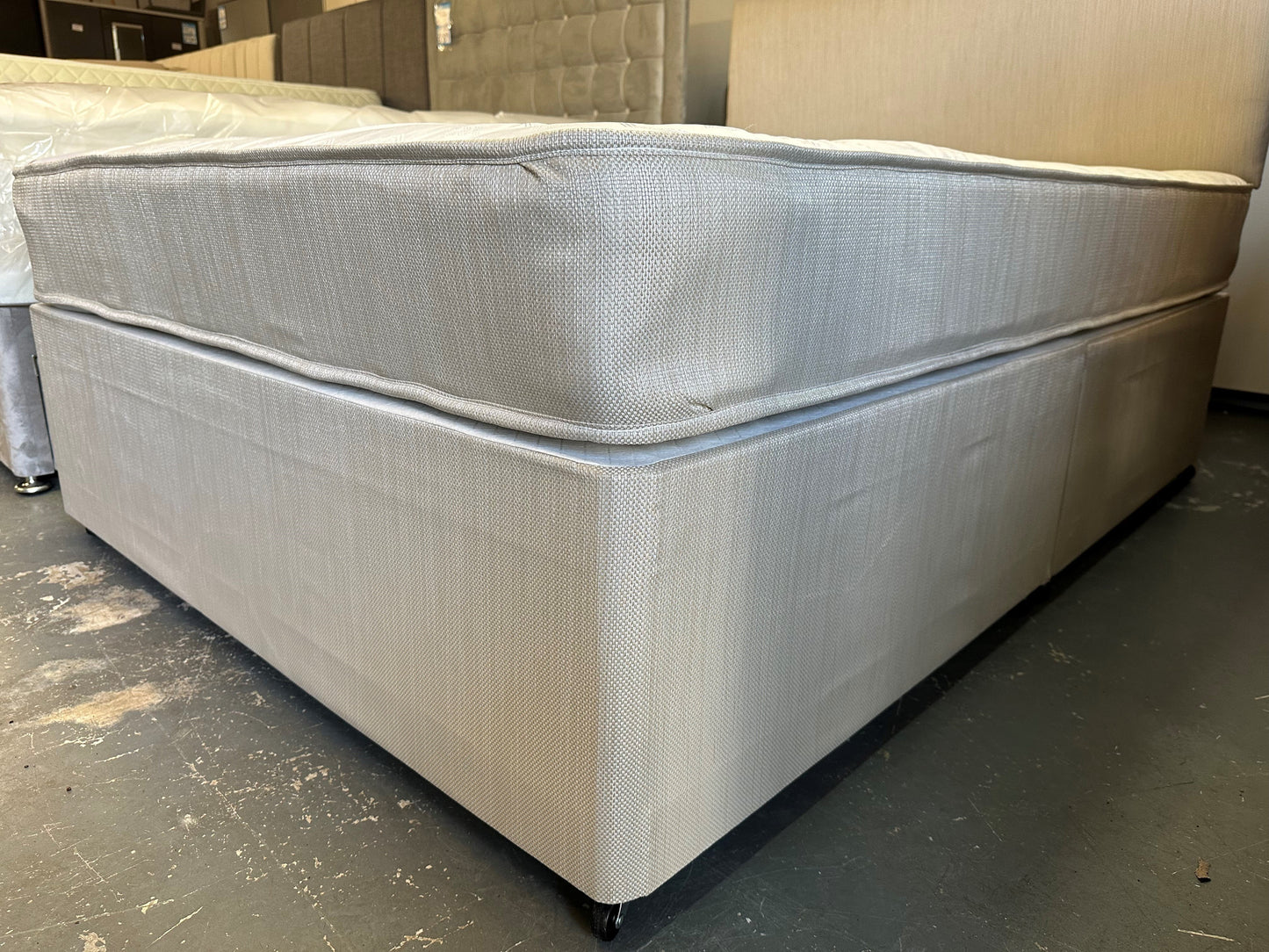 Candy Divan Base